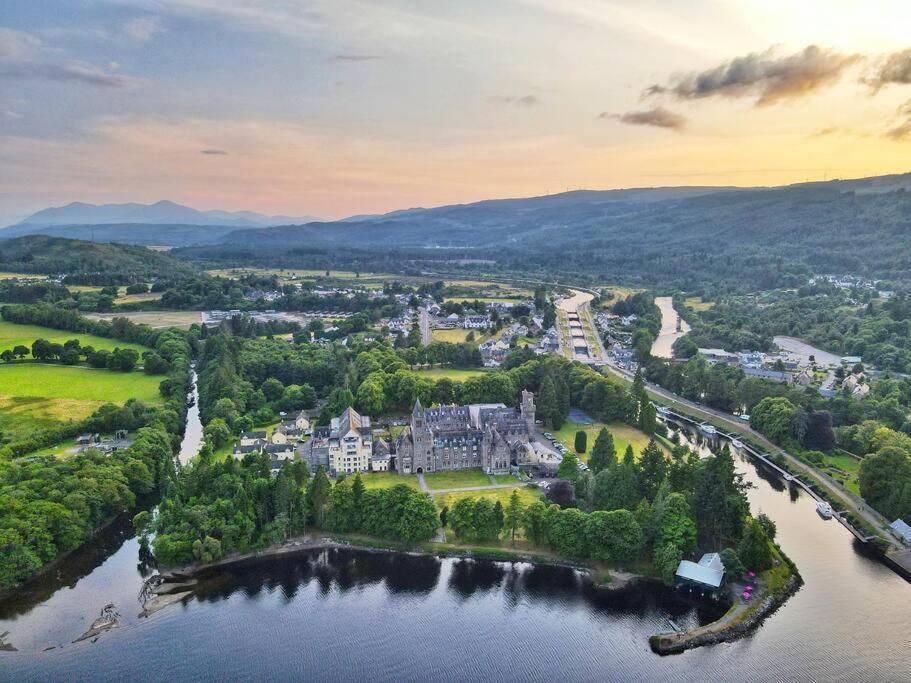 Loch Ness - Luxury Highland Retreat In Scotland Apartment Fort Augustus Exterior photo